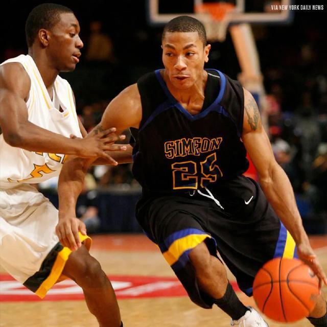 亚历山大-沃克率领纽约尼克斯逆转夏洛特黄蜂的简单介绍